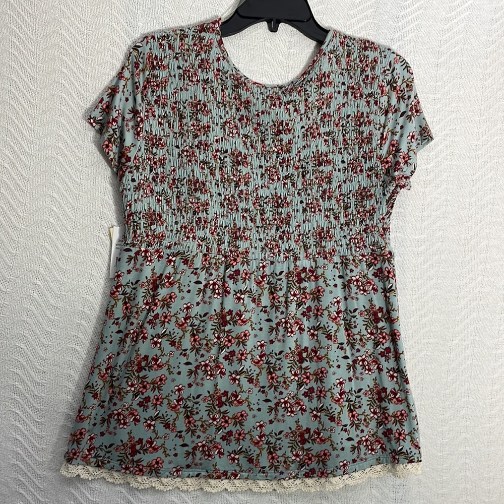 Rewind Top Size M Floral Print Smocked Empire Baby Doll Pullover Lace trim - Picture 5 of 14